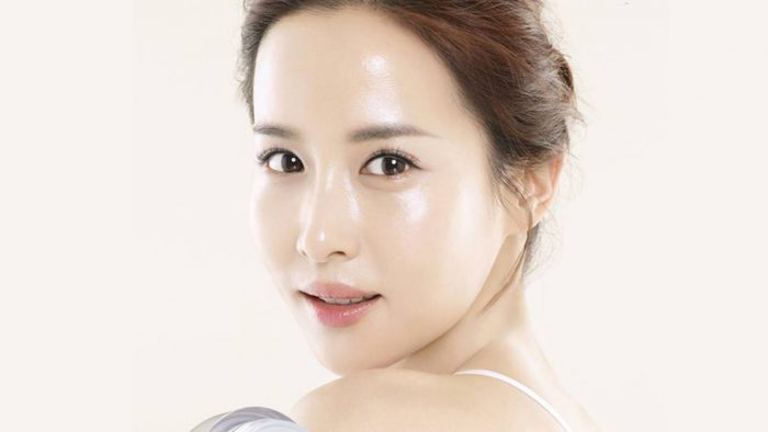 „Glass Skin“, „Mochi Skin“ oder die neue „Cloud Skin“? Welcher asiatische Trend passt 2025 zu deiner Haut?-Wonder Skin
