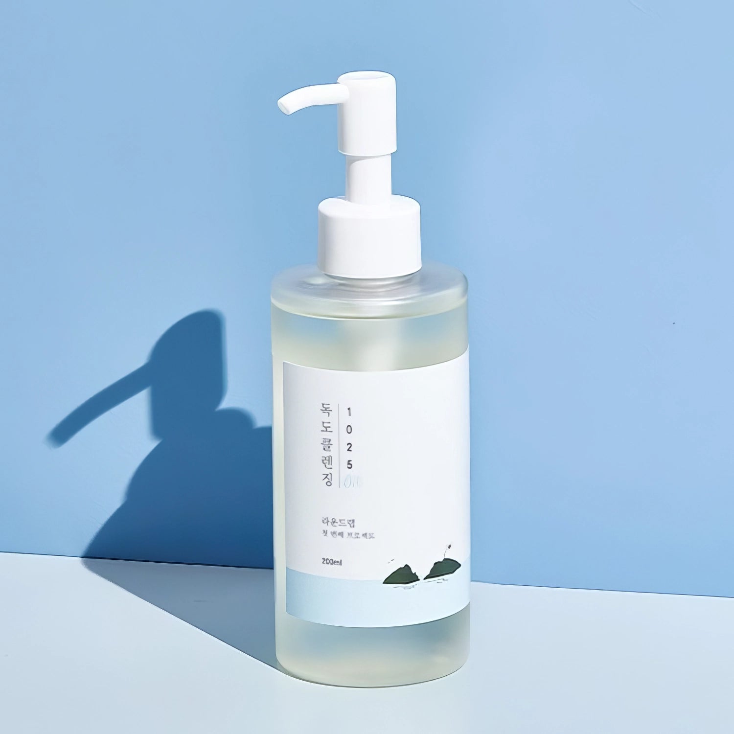 Round Lab 1025 Dokdo Cleansing Oil 200ml-Wonder Skin
